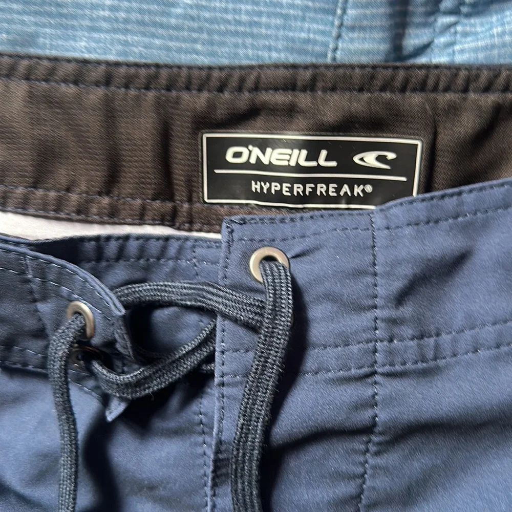 2 pairs Oneill swim trunks - Picture 2 of 6